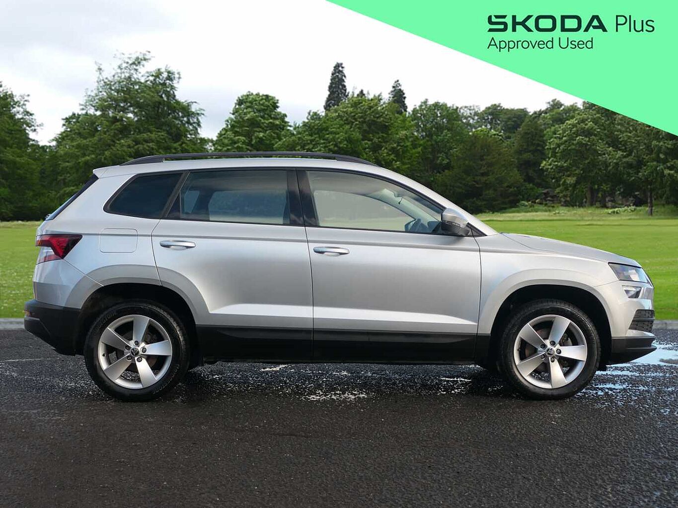 SKODA Karoq SUV 1.0 TSI (110ps) SE