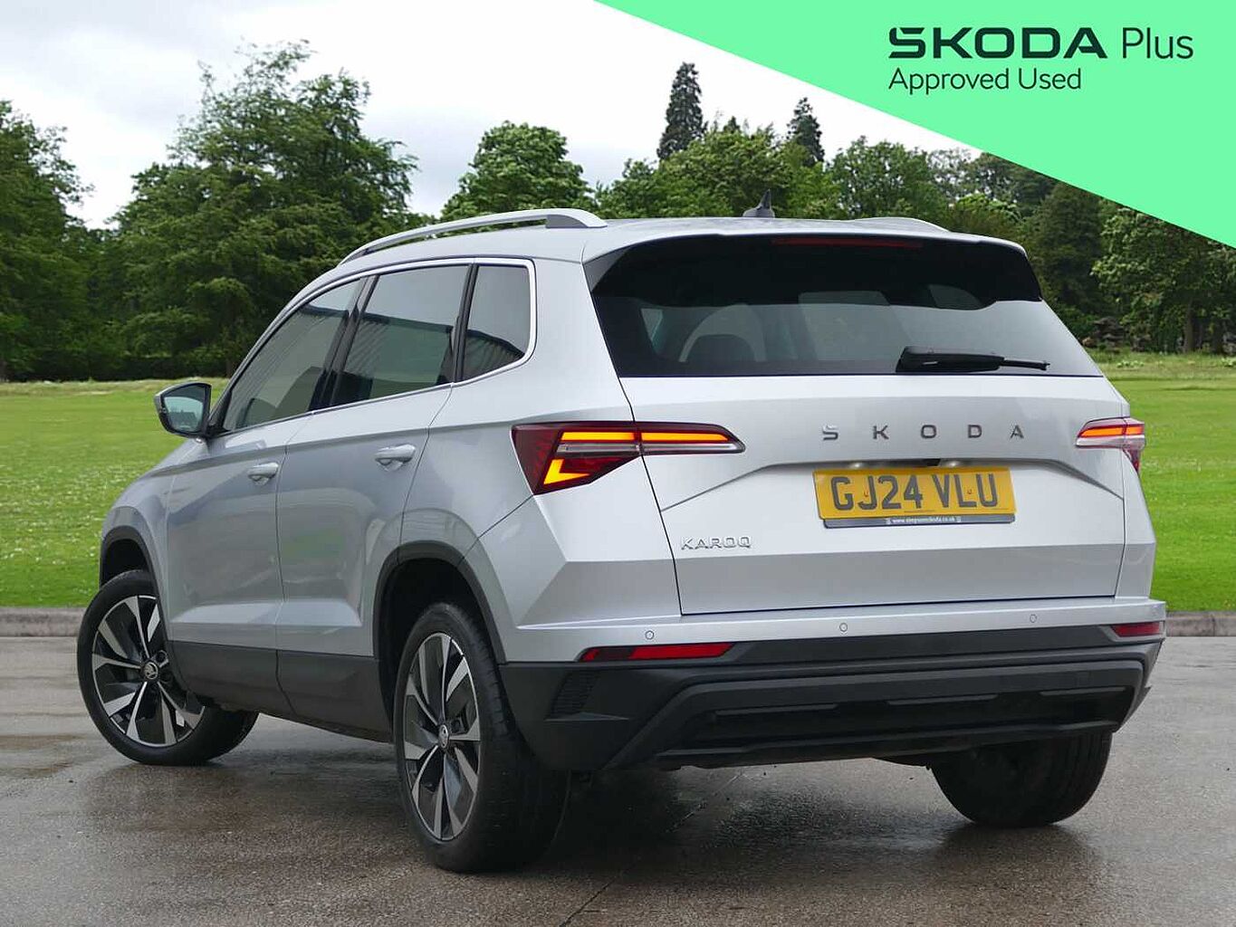 SKODA Karoq SUV 1.0 TSI (116ps) SE L