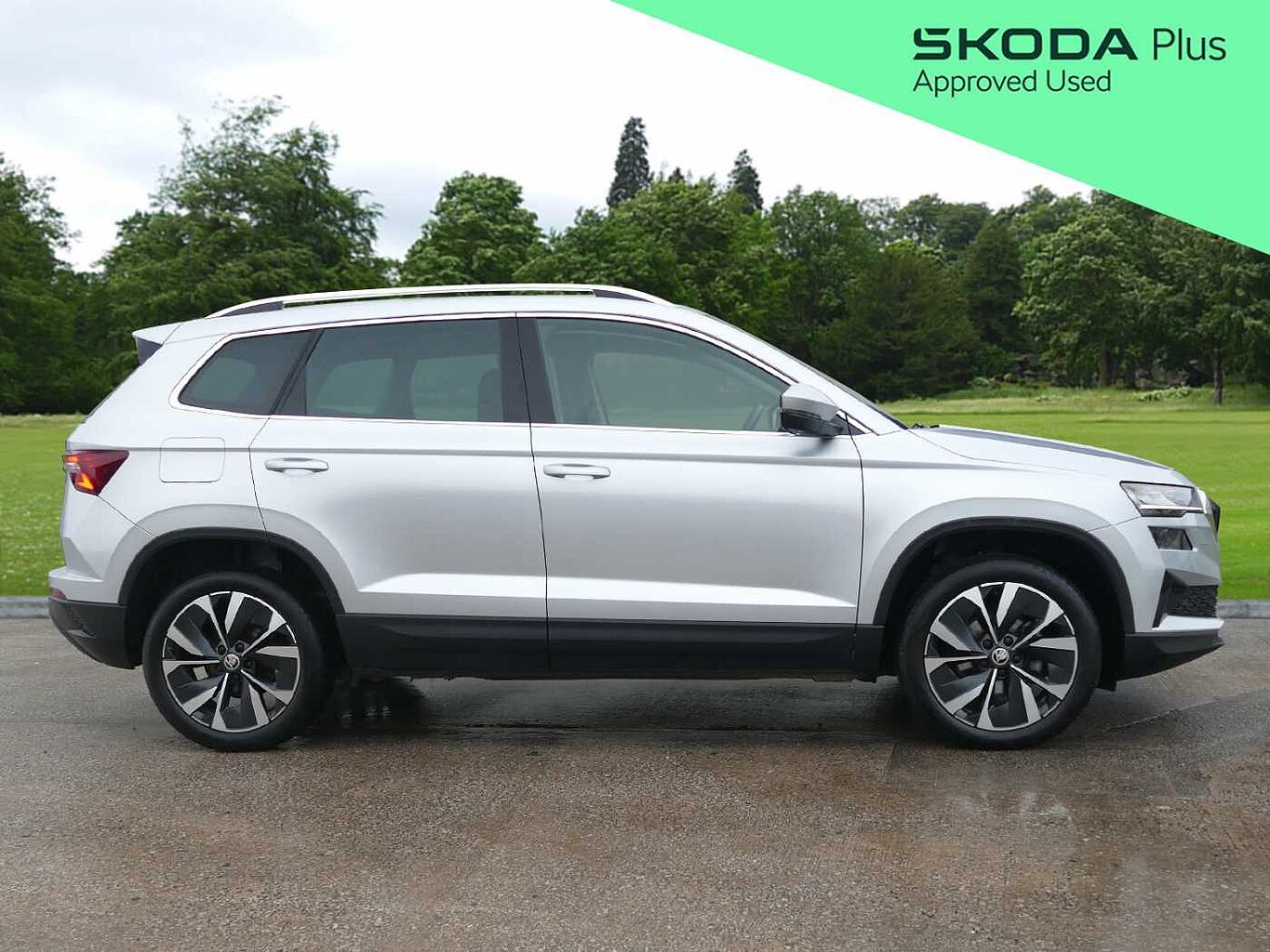 SKODA Karoq SUV 1.0 TSI (116ps) SE L