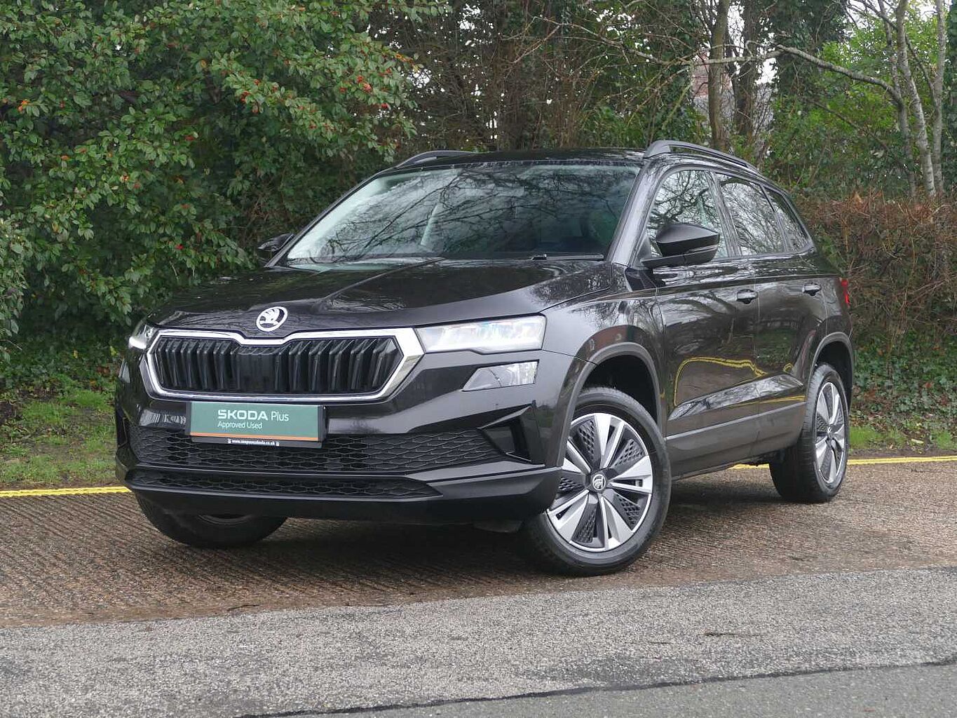 SKODA Karoq SUV 1.0 TSI (110ps) SE Drive